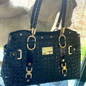 GIANNI VERSACE COUTURE Black Patent Leather-Greek Key Design Shoulder Bag